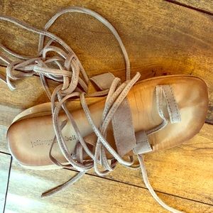 Cute Jeffrey Campbell lace up sandal